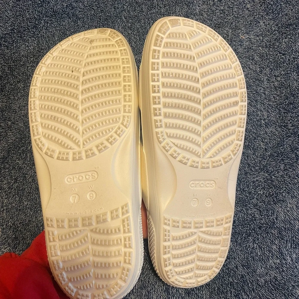 Crocs - Picture 5 of 5